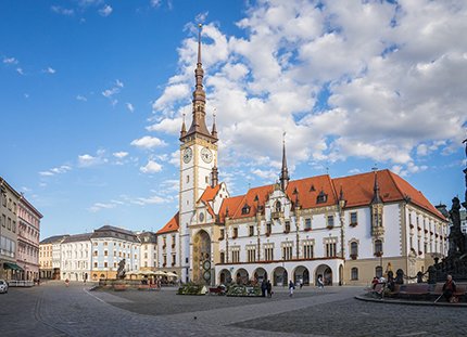 Autopůjčovna Olomouc - hover